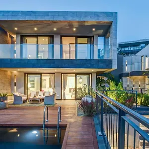 The Elysium Miramar Villas فيلة